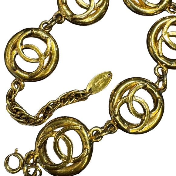 CHANEL VINTAGE RARE MULTI LOGO CHARM BRACELET - Picture 14 of 16